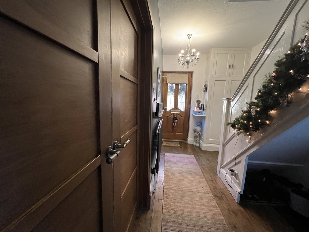 Property in Sheepbridge Lane, Mansfield, NG18 5DT