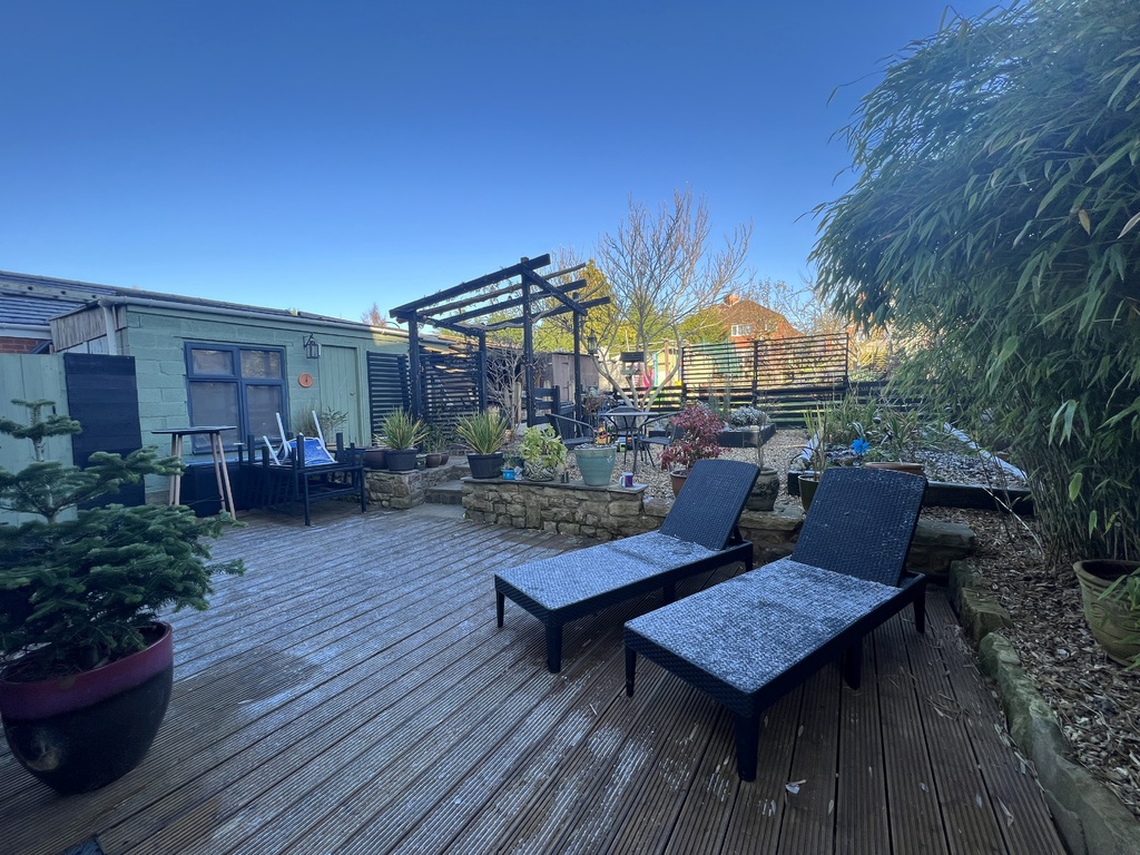 Property in Sheepbridge Lane, Mansfield, NG18 5DT