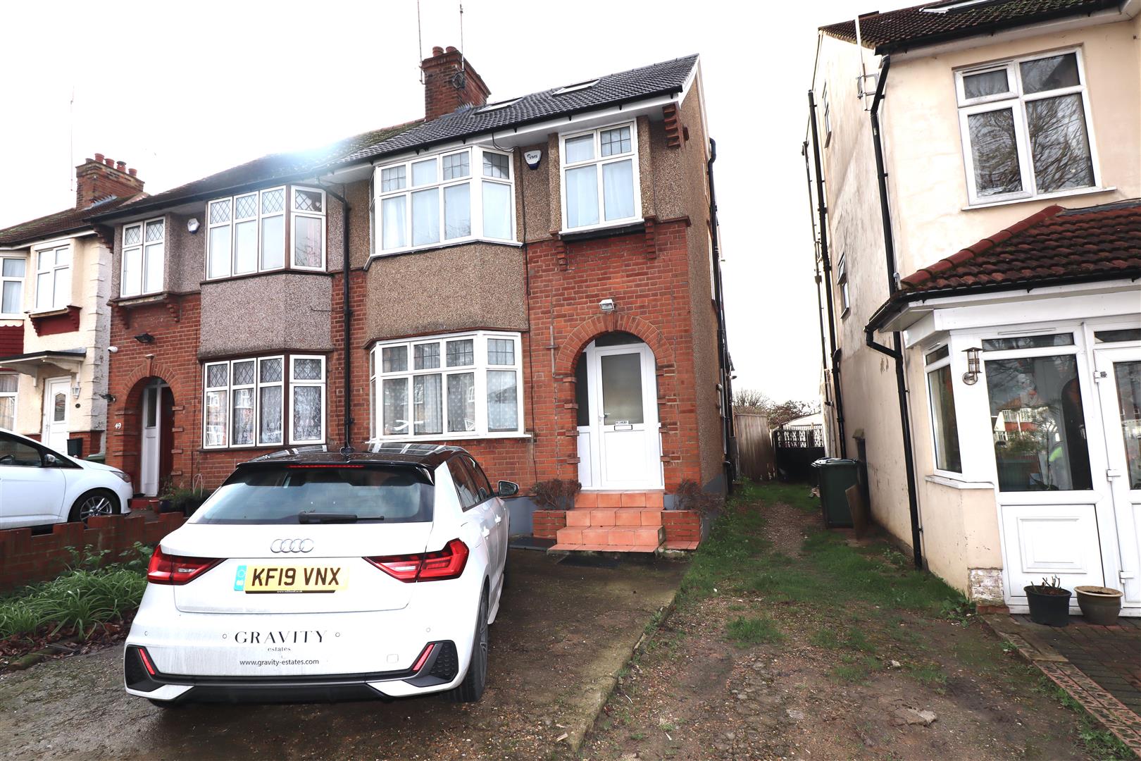 Property in Shaftesbury Avenue, Harrow, HA2 Gravity Estates