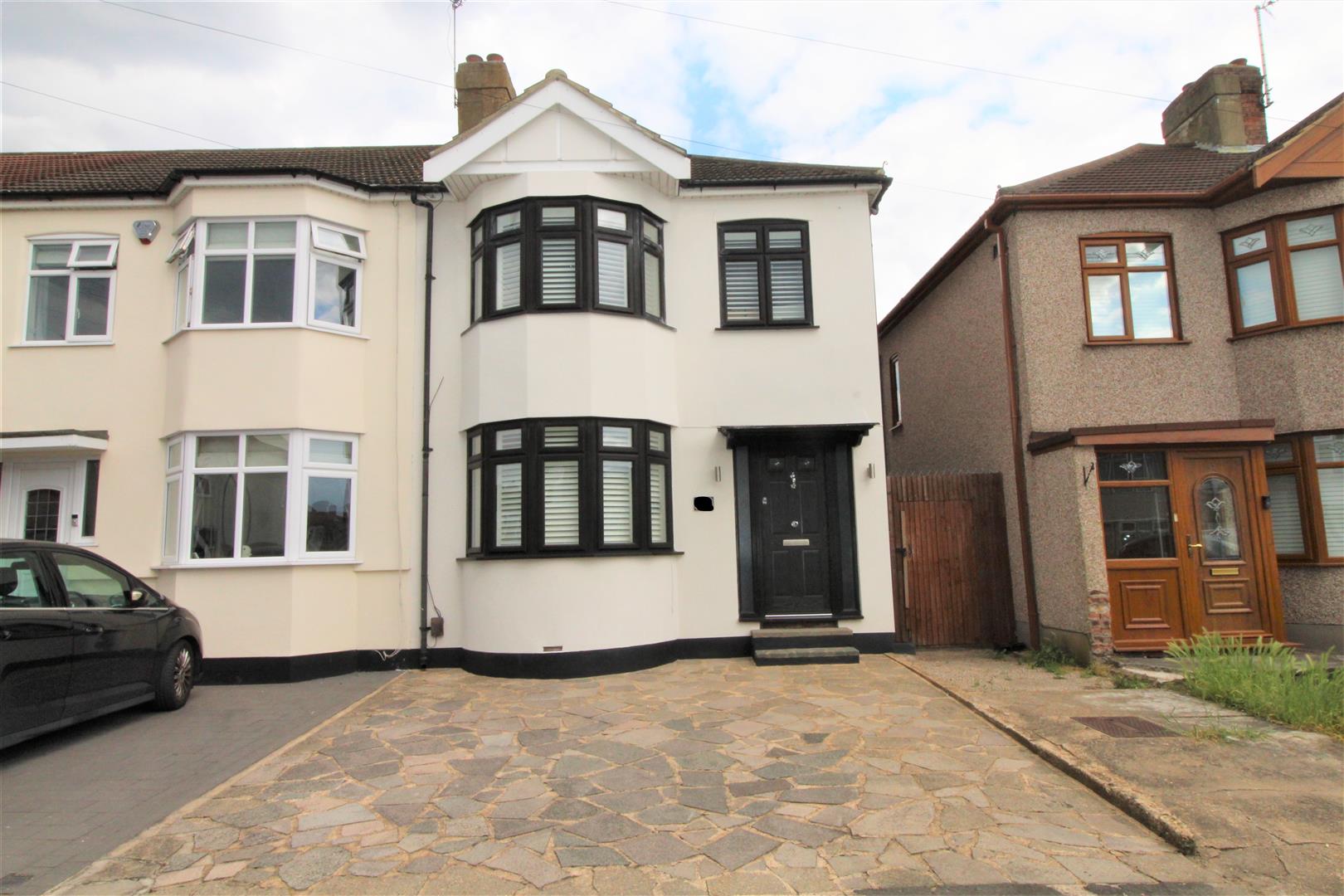 Property in Northdown Road, Hornchurch, Essex, RM11 1NE