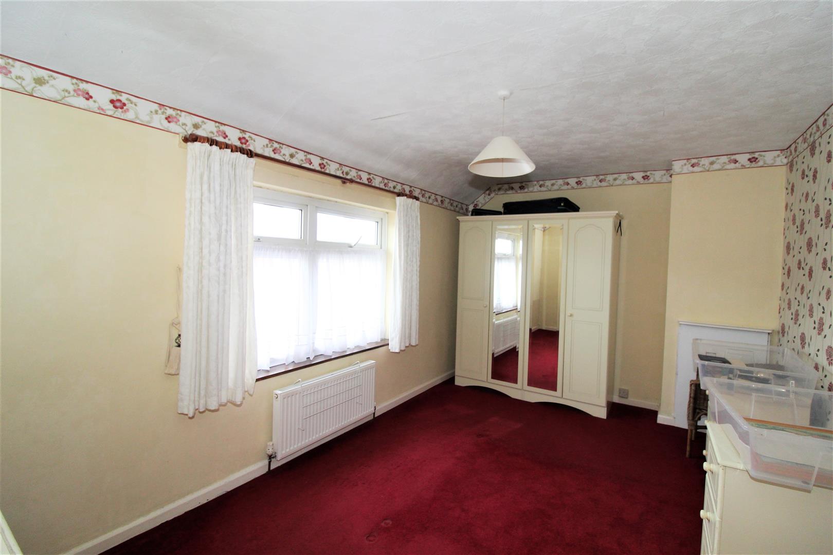 Property in Grafton Road, Dagenham, London, RM8 3QA