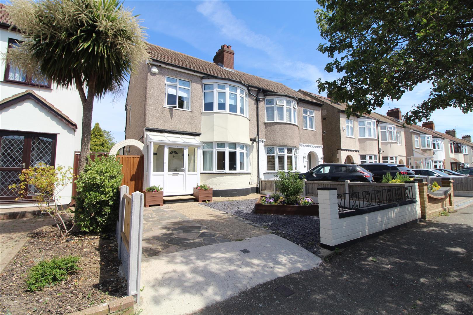 Property in Dawes Avenue, Hornchurch, Essex, RM12 6AL