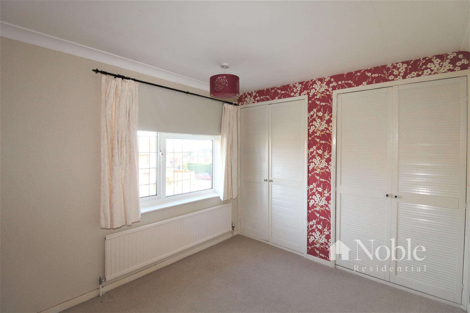 Property in Arthur Road, Rainham, Kent, ME8 9BX