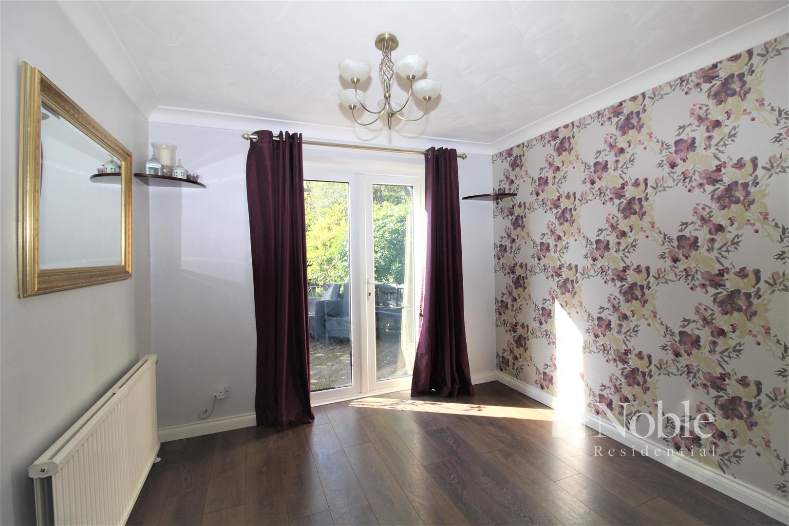 Property in Arthur Road, Rainham, Kent, ME8 9BX