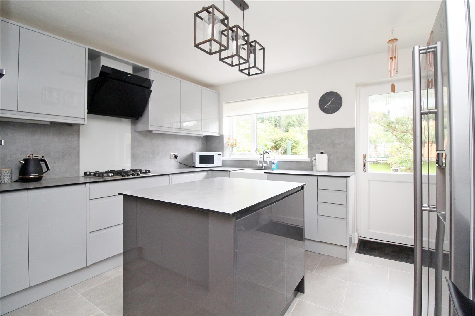 Property in Avenue, Hornchurch, Essex, RM11 1JG