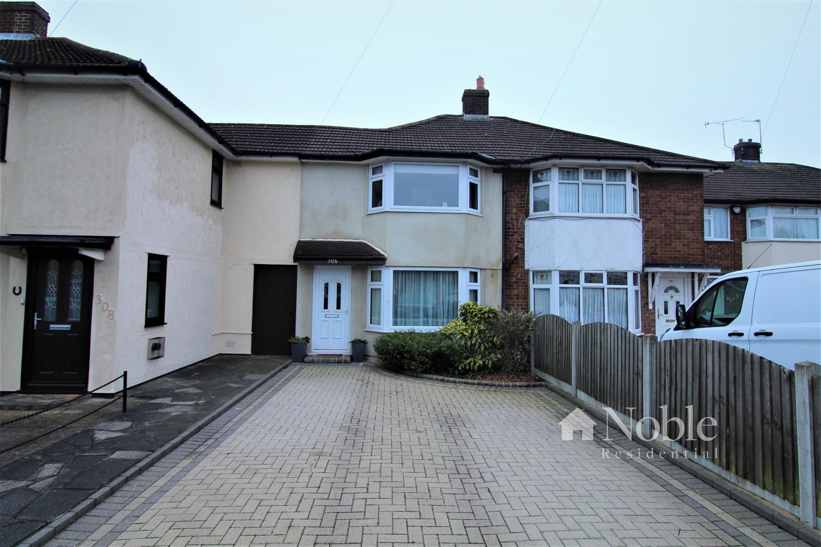 Property in South End Road, South Hornchurch, Essex, RM13 7YB