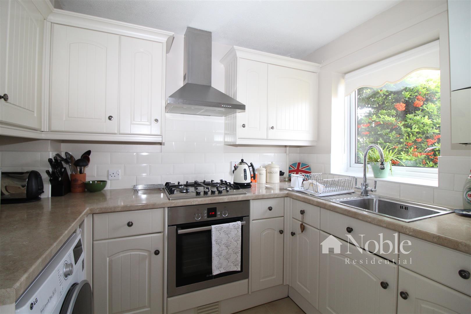 Property in Globe Road, Hornchurch, Essex, RM11 1BW