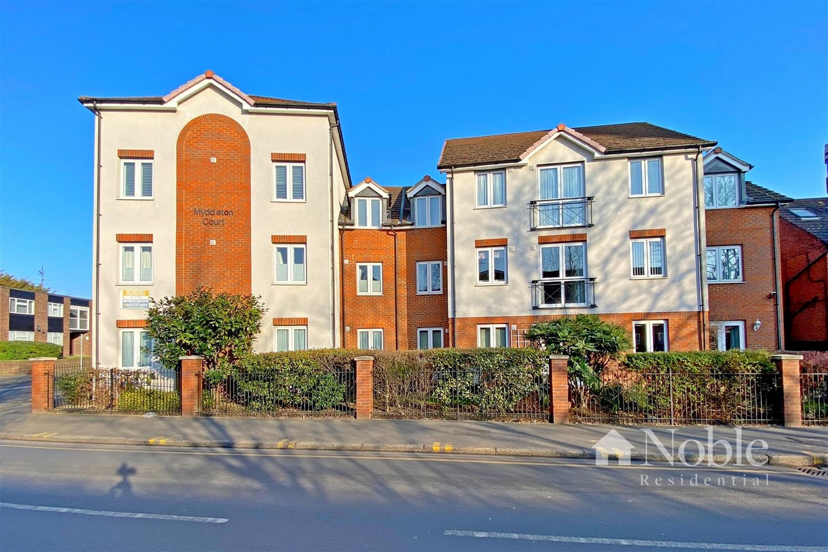Property in A Clydesdale Road, Hornchurch, Essex, RM11 1GL