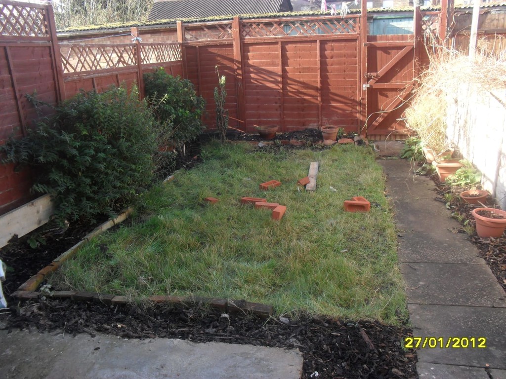 The Crescent, Slough, SL1