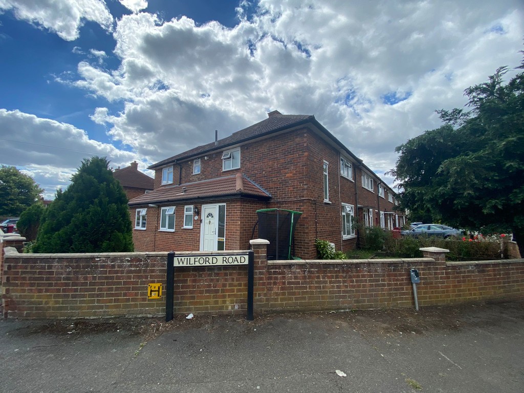 Property in Trelawney Avenue, UK, SL3