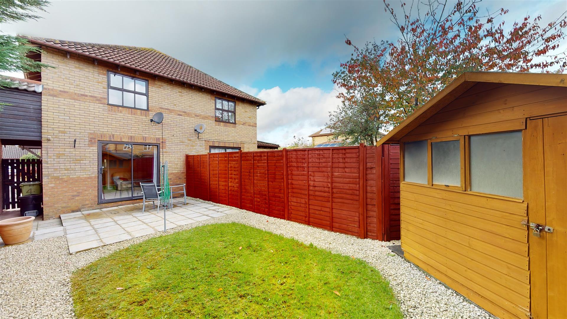 Property in Ulverscroft, Monkston, Milton Keynes, Buckinghamshire, MK10 9DD