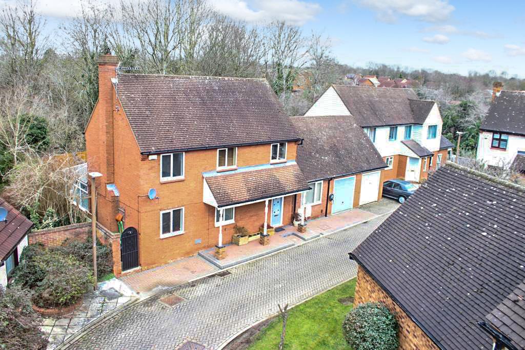 Property in Rudchesters, Bancroft, Milton Keynes, Buckinghamshire, MK13 0PH