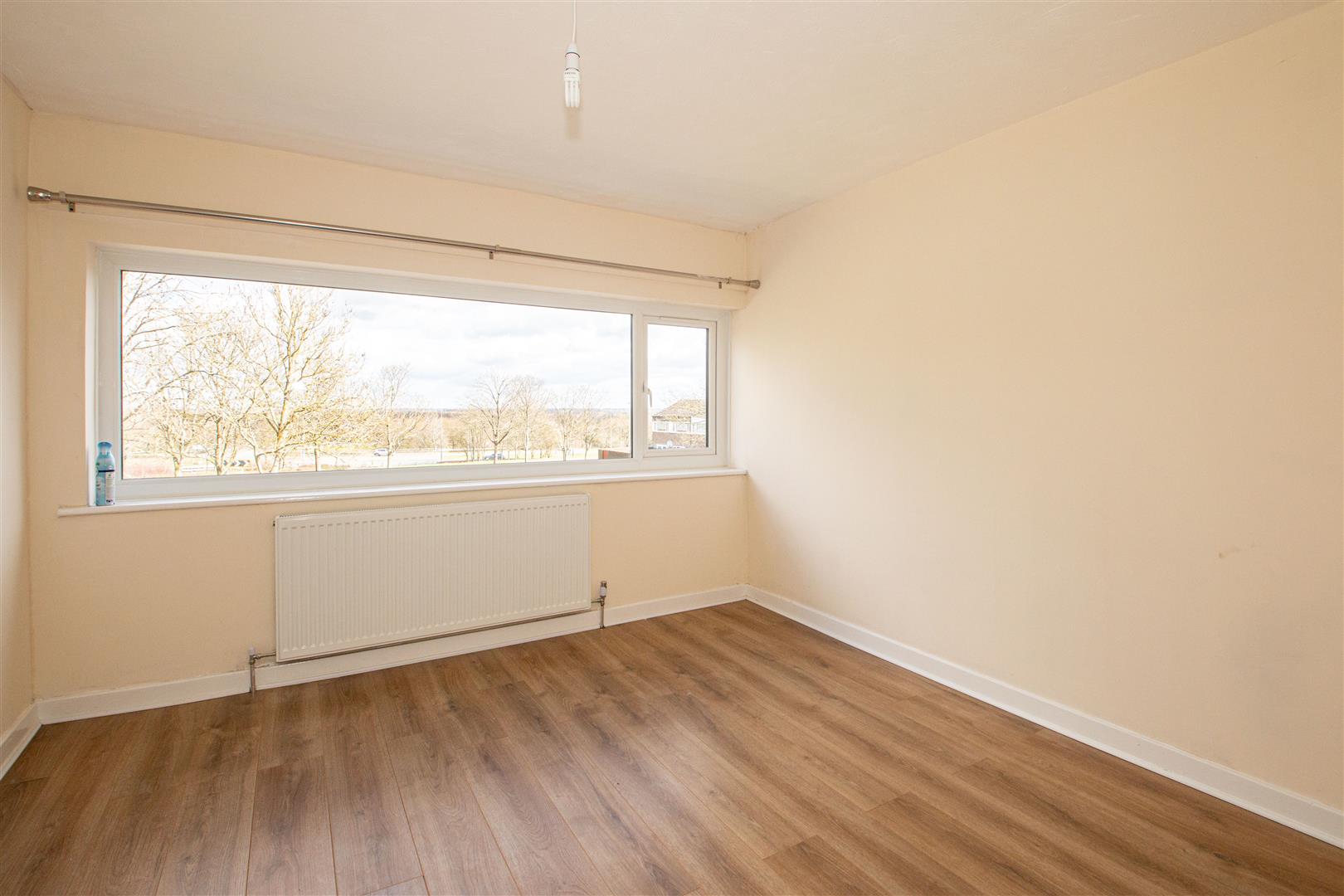 Property in Ferndale, Eaglestone, Milton Keynes, Buckinghamshire, MK6 5AE