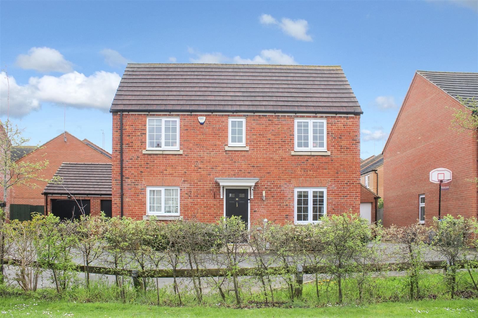 Property in Harris Close, Newton Leys Bletchley, Milton Keynes, MK3 5QH