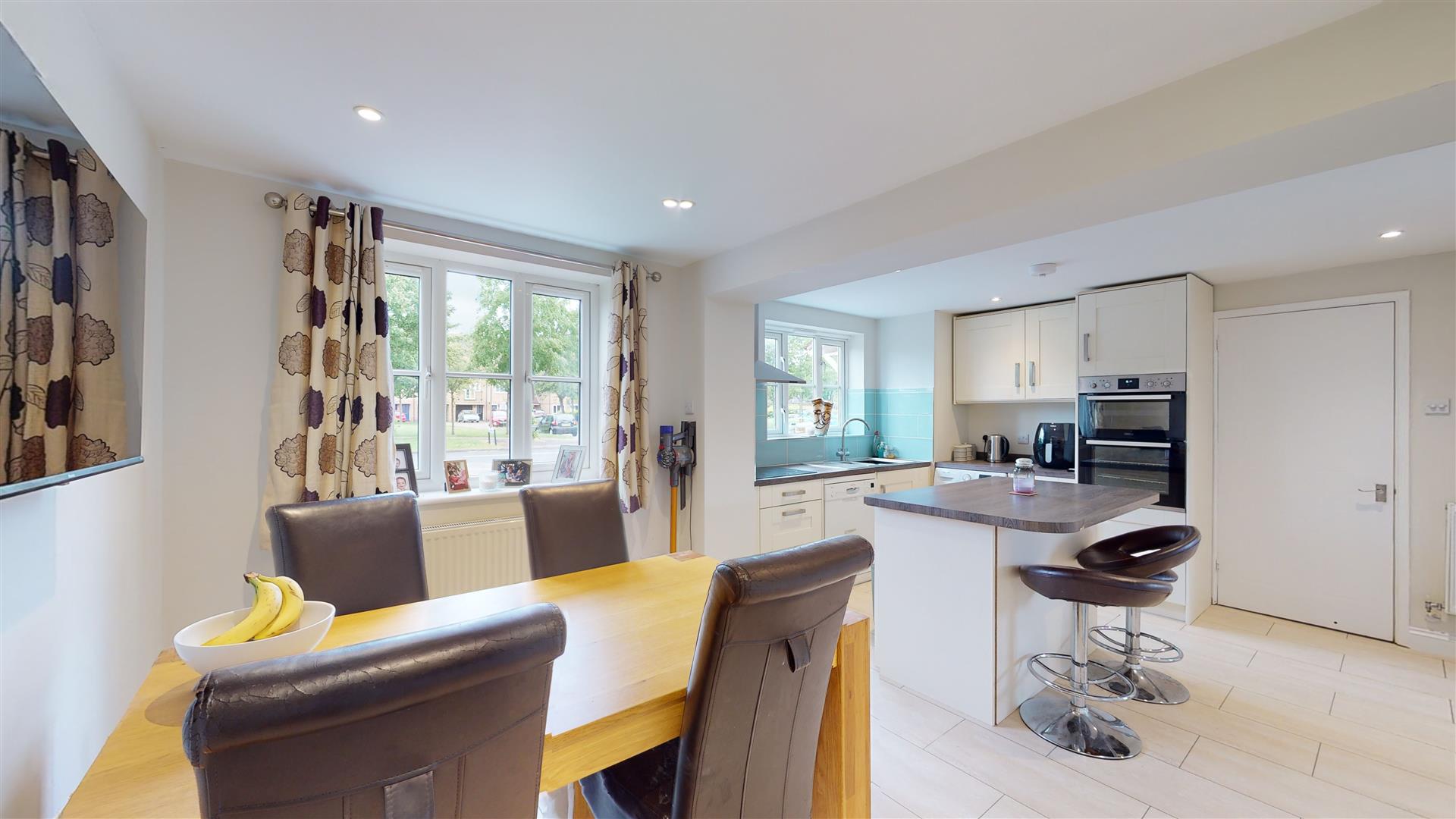 Property in Lindisfarne Drive, Monkston, Milton Keynes, Buckinghamshire