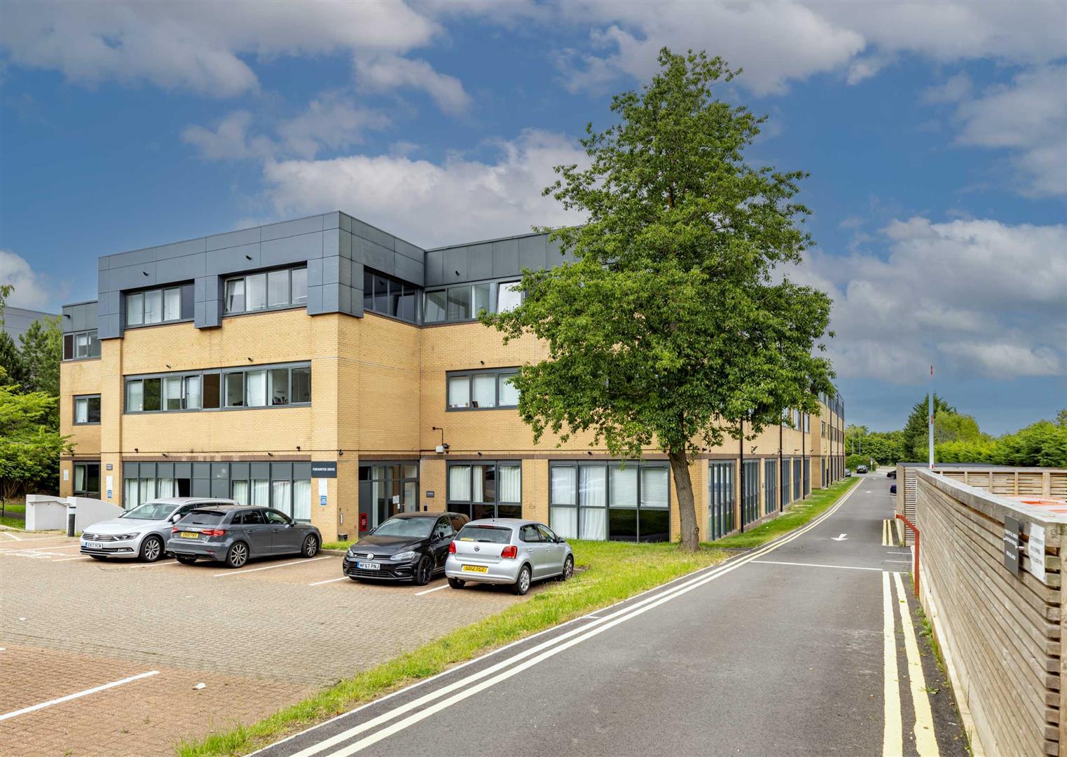 Property in Capital Drive, Linford Wood, Milton Keynes, MK14 6GE