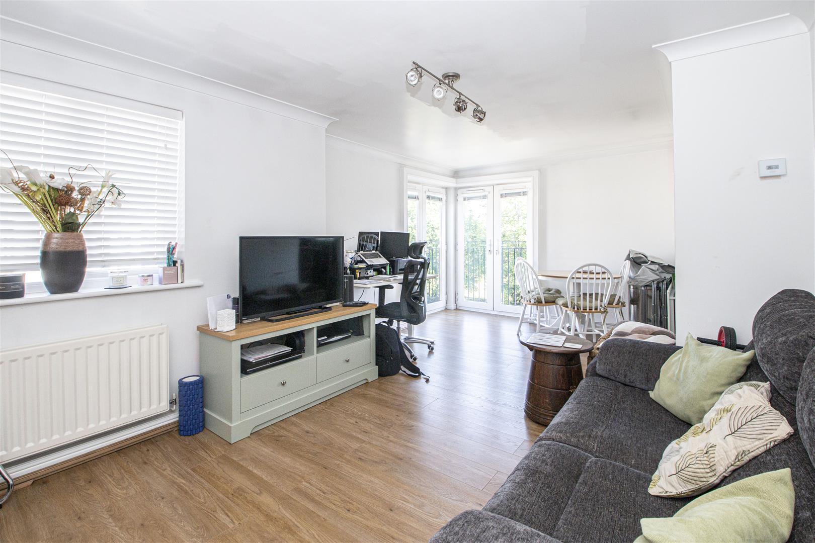 Property in Akerlea Close, Netherfield, Milton Keynes, MK6 4JW