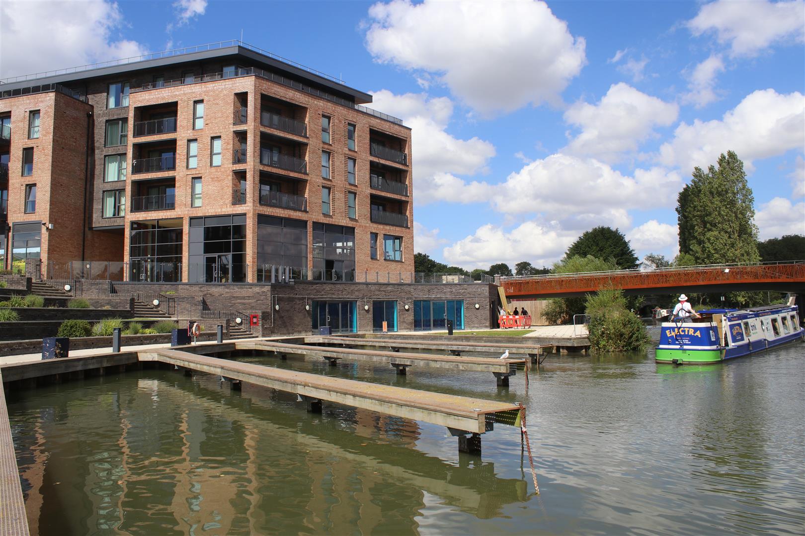 Property in Wharf View, Park Street, Campbell Wharf, Milton Keynes, MK9 4DD