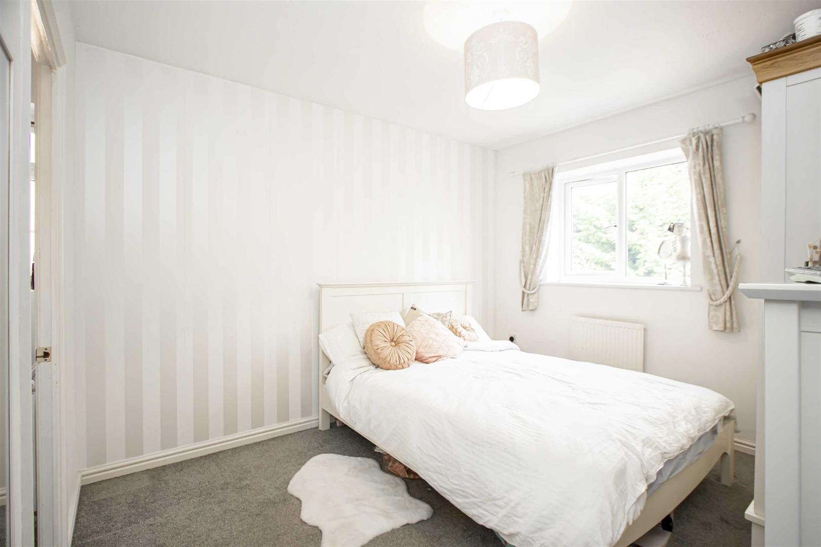 Property in Cardwell Close, Emerson Valley, Milton Keynes, MK4 2LB