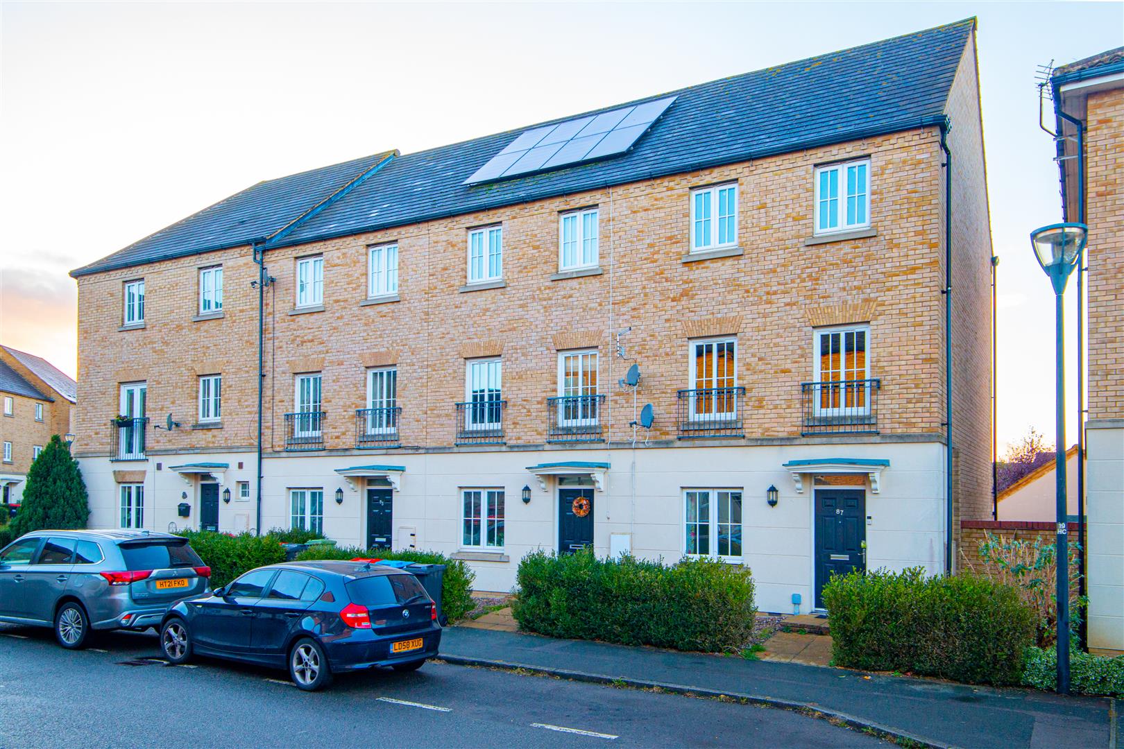 Property in Harlow Crescent, Oxley Park, Milton Keynes, MK4 4EP