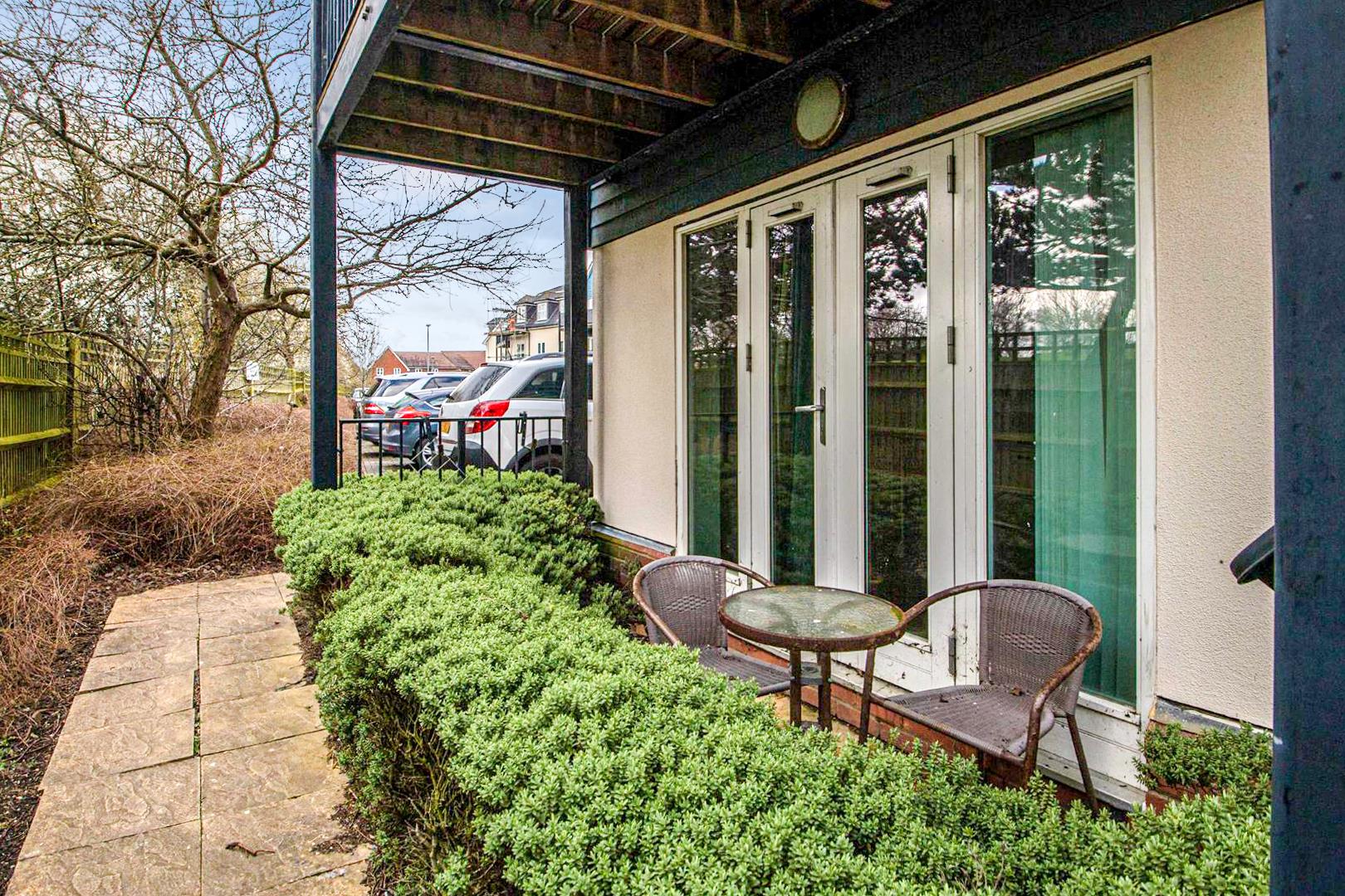 Property in Tyhurst, Middleton, Milton Keynes, MK10 9RP