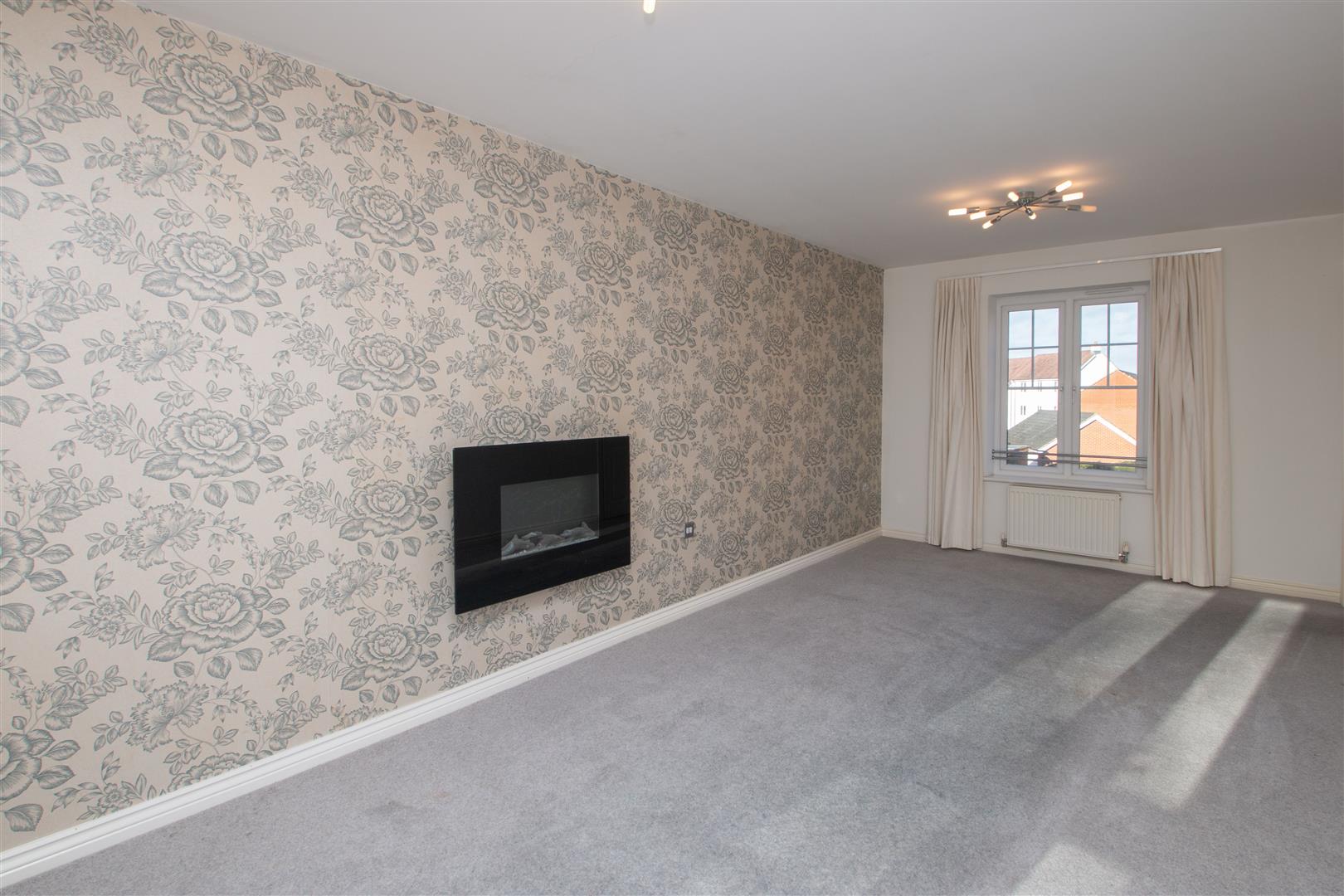 Property in Skye Crescent, Newton Leys, Milton Keynes, MK3 5AY