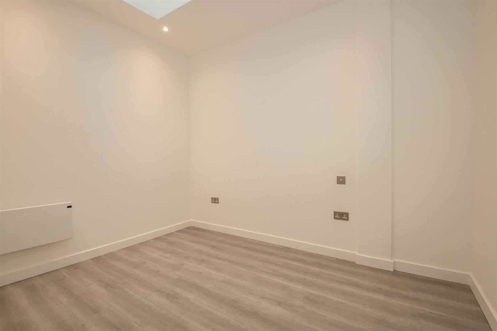 Property in Foxhunter Drive, Linford Wood, Milton Keynes, MK14 6GZ