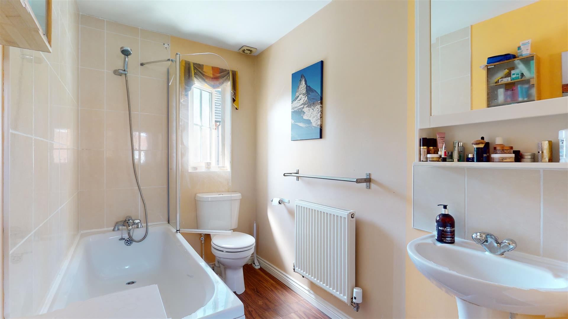 Property in Downing Close, Bletchley, Milton Keynes, MK3 6EP