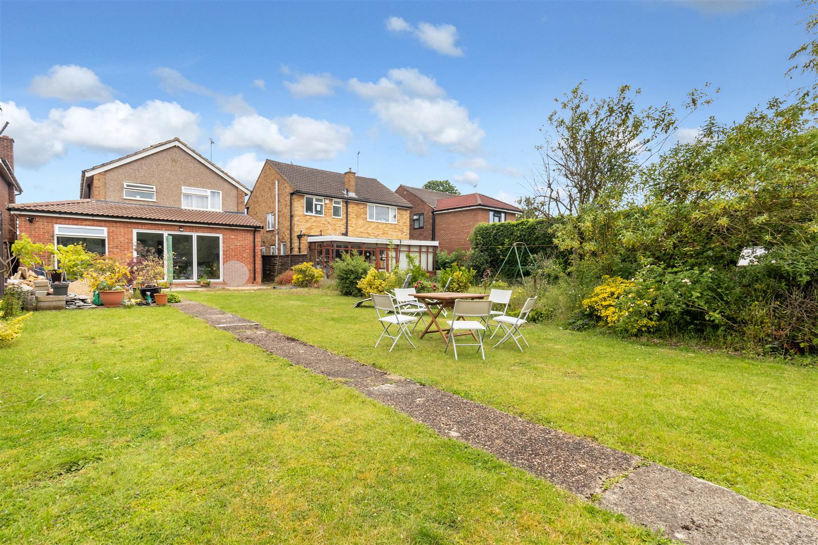 Property in Rickley Lane, Bletchley, Milton Keynes, MK3 6BT