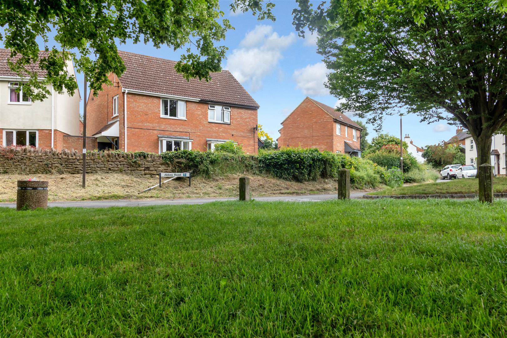 Property in Abbey Road, Bradwell, Milton Keynes, MK13 9AL