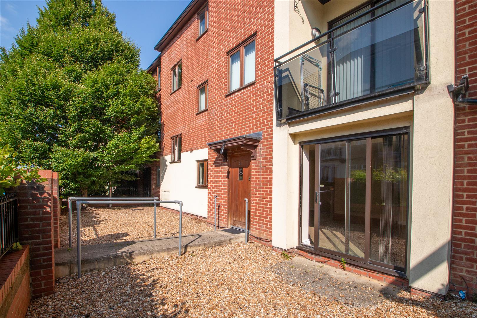 Goodrington Place, Broughton, Milton Keynes, MK10