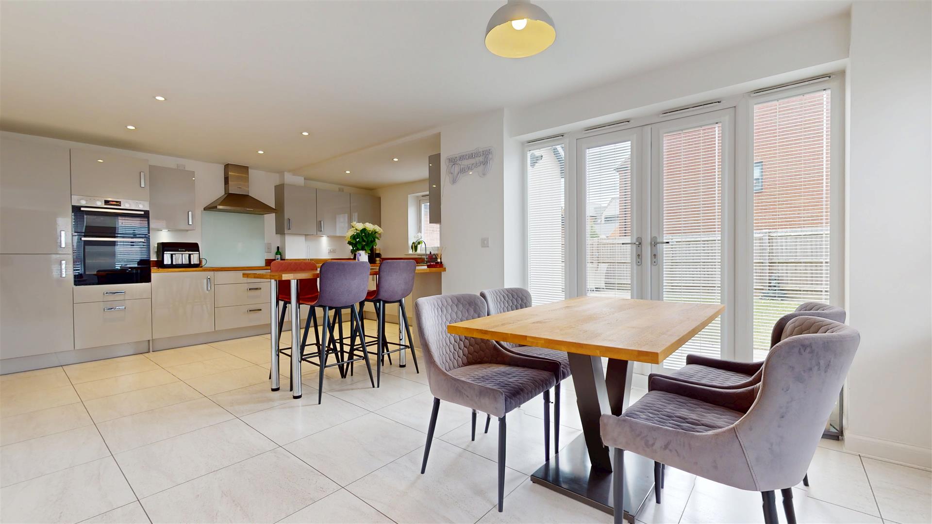 Friesland Avenue, Whitehouse, Milton Keynes, MK8 - Image 2