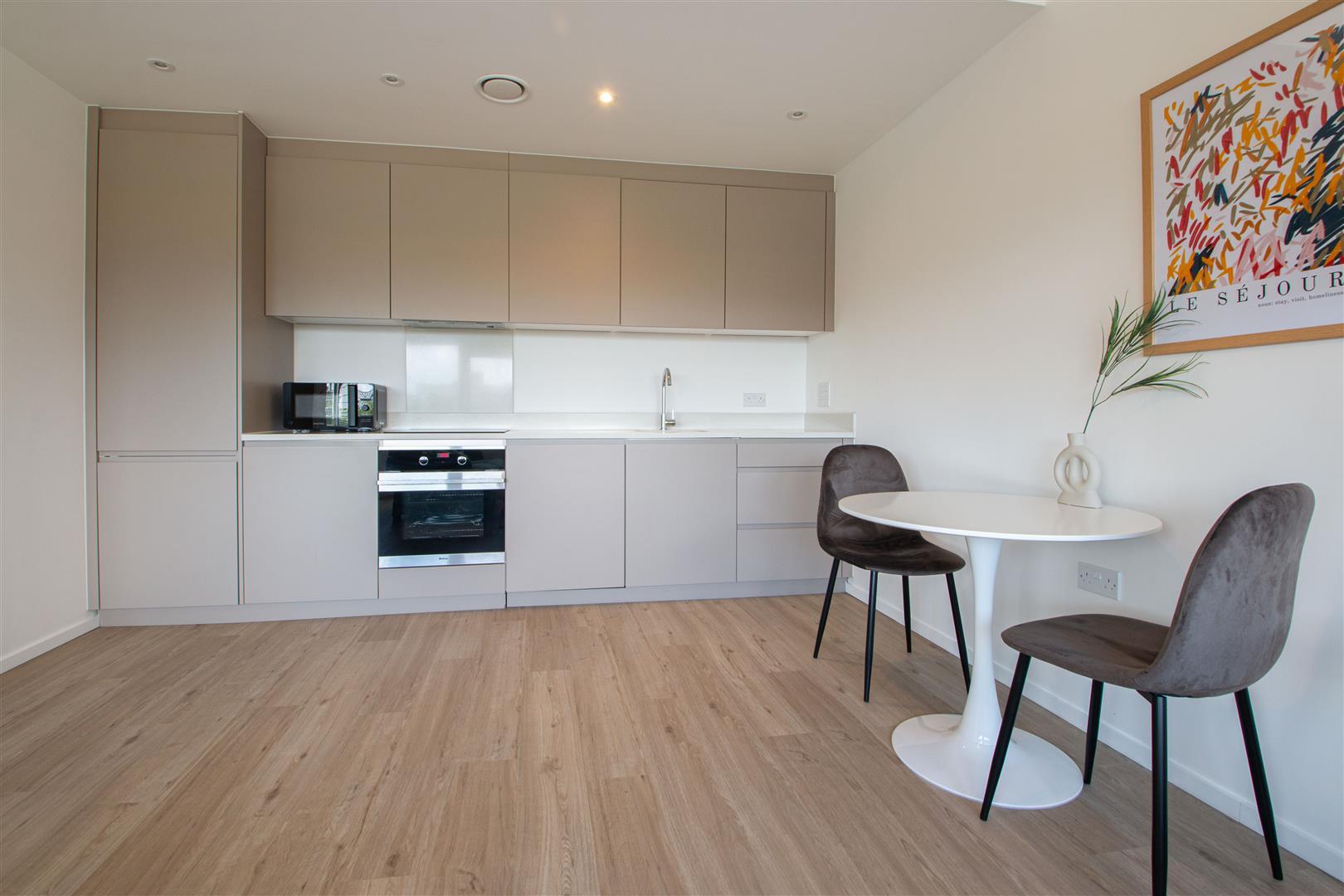 500 Elder Gate, Milton Keynes, MK9 - Image 2
