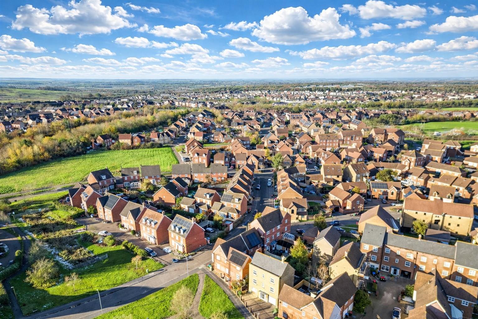 Exbury Lane, Westcroft, Milton Keynes, MK4 - Image 6