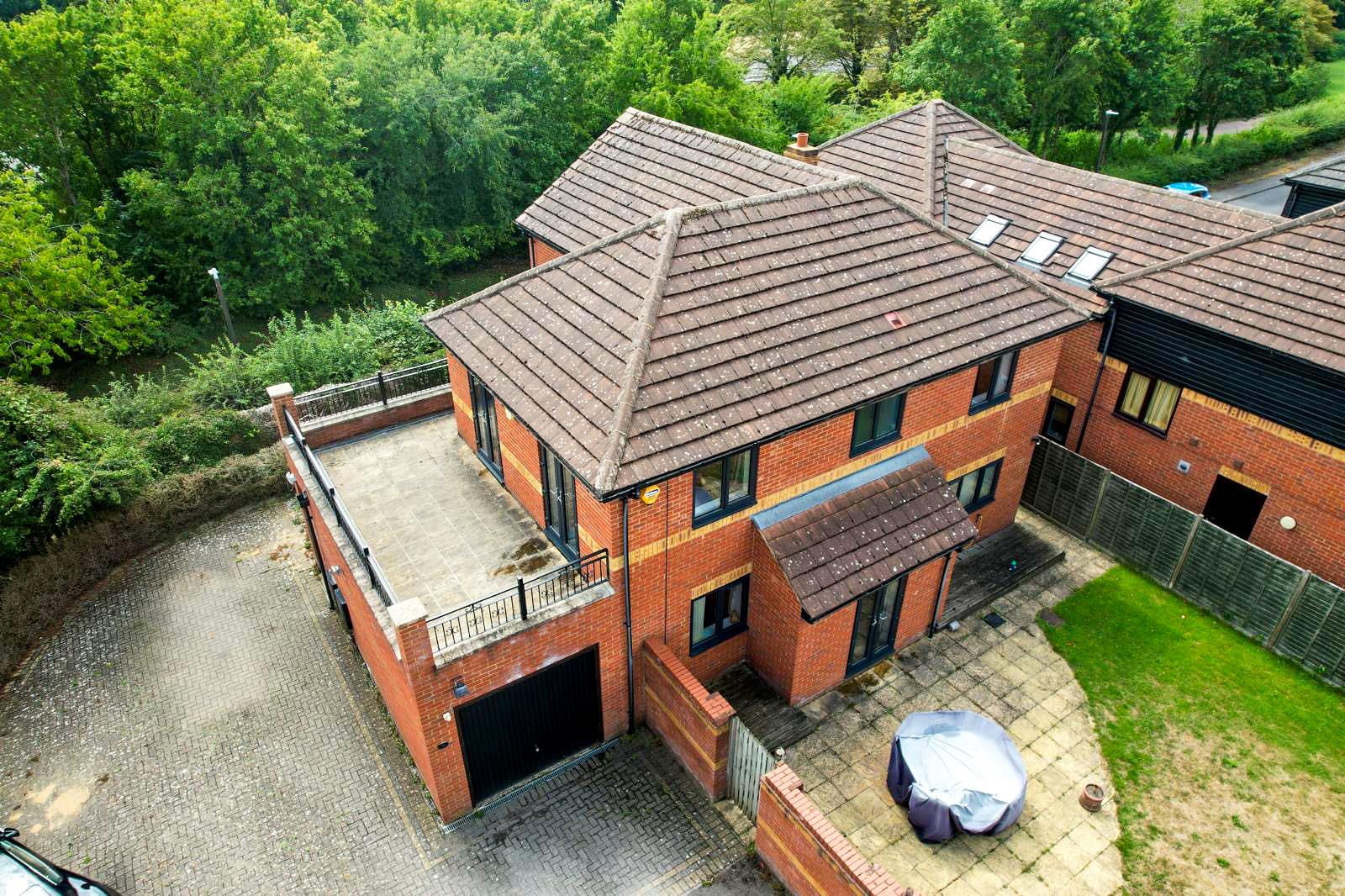 Winstanley Lane, Shenley Lodge, Milton Keynes, MK5