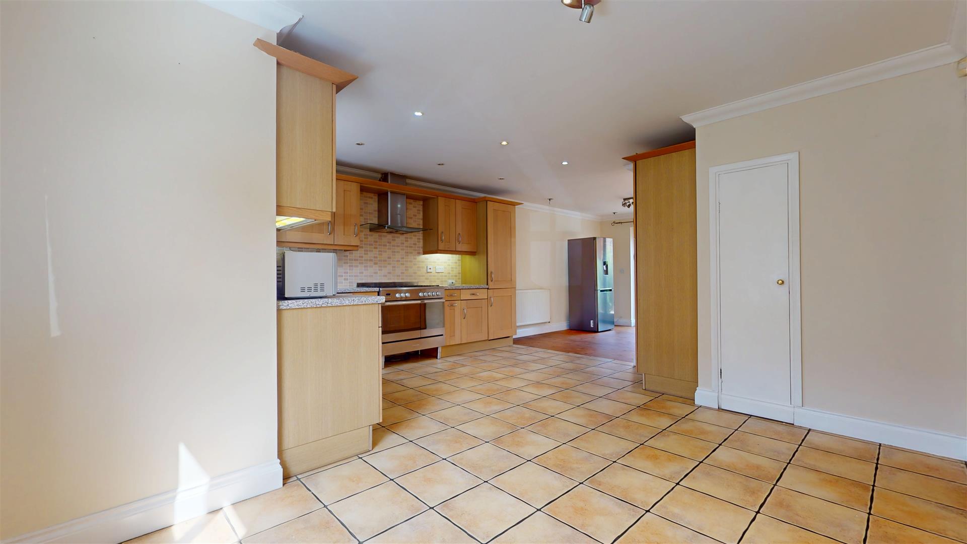 Levens Hall Drive, Westcroft, Milton Keynes, MK4 - Image 4