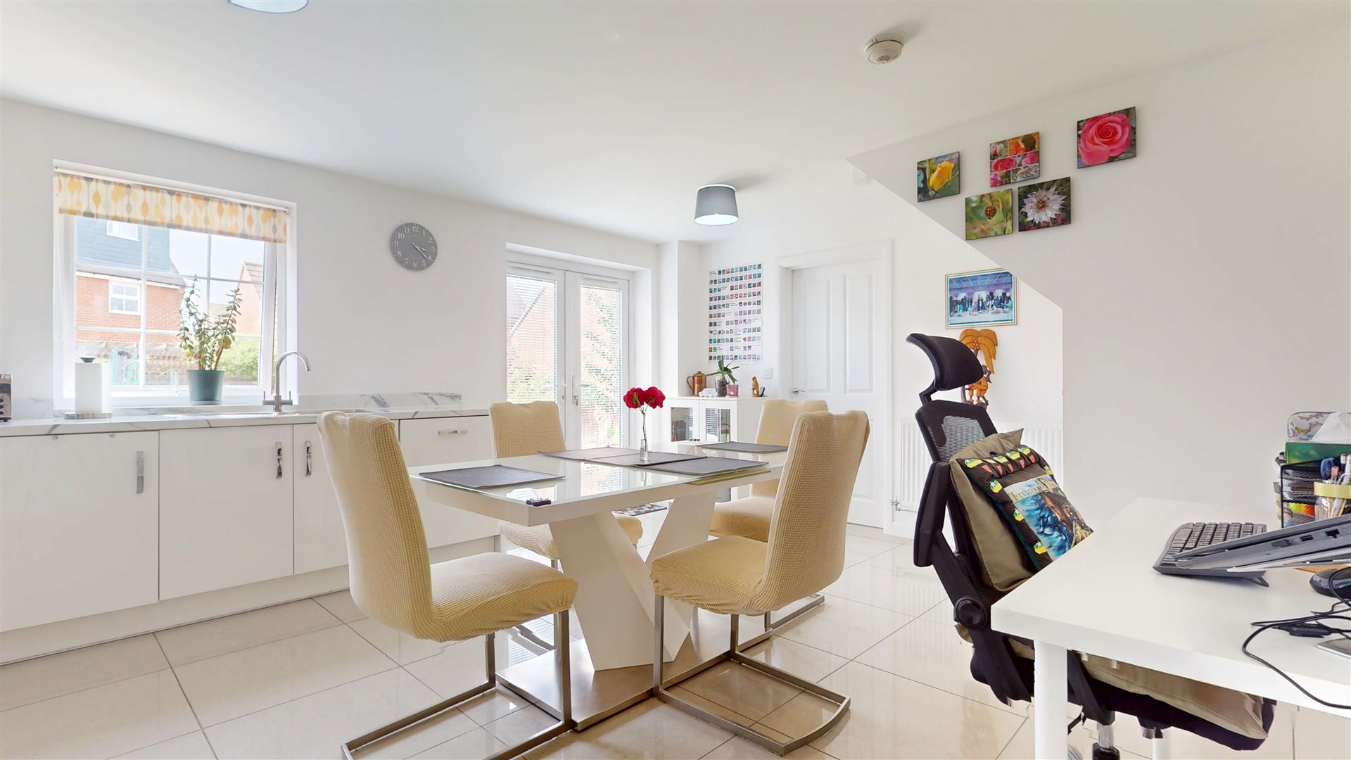 Swan Hunter Close, Brooklands, Milton Keynes, MK10 - Image 5