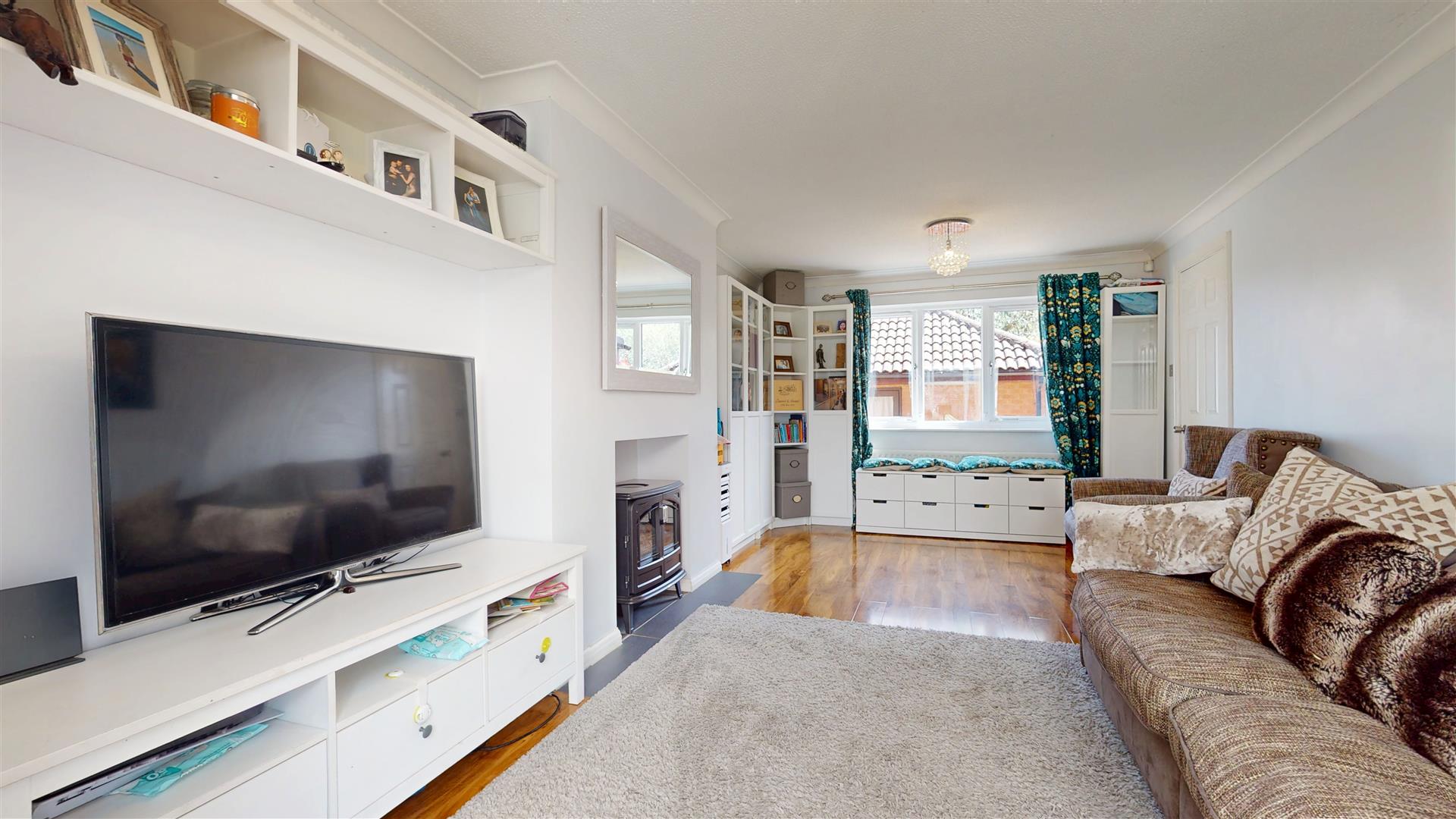 Tadmere, Two Mile Ash, Milton Keynes, MK8 - Image 10