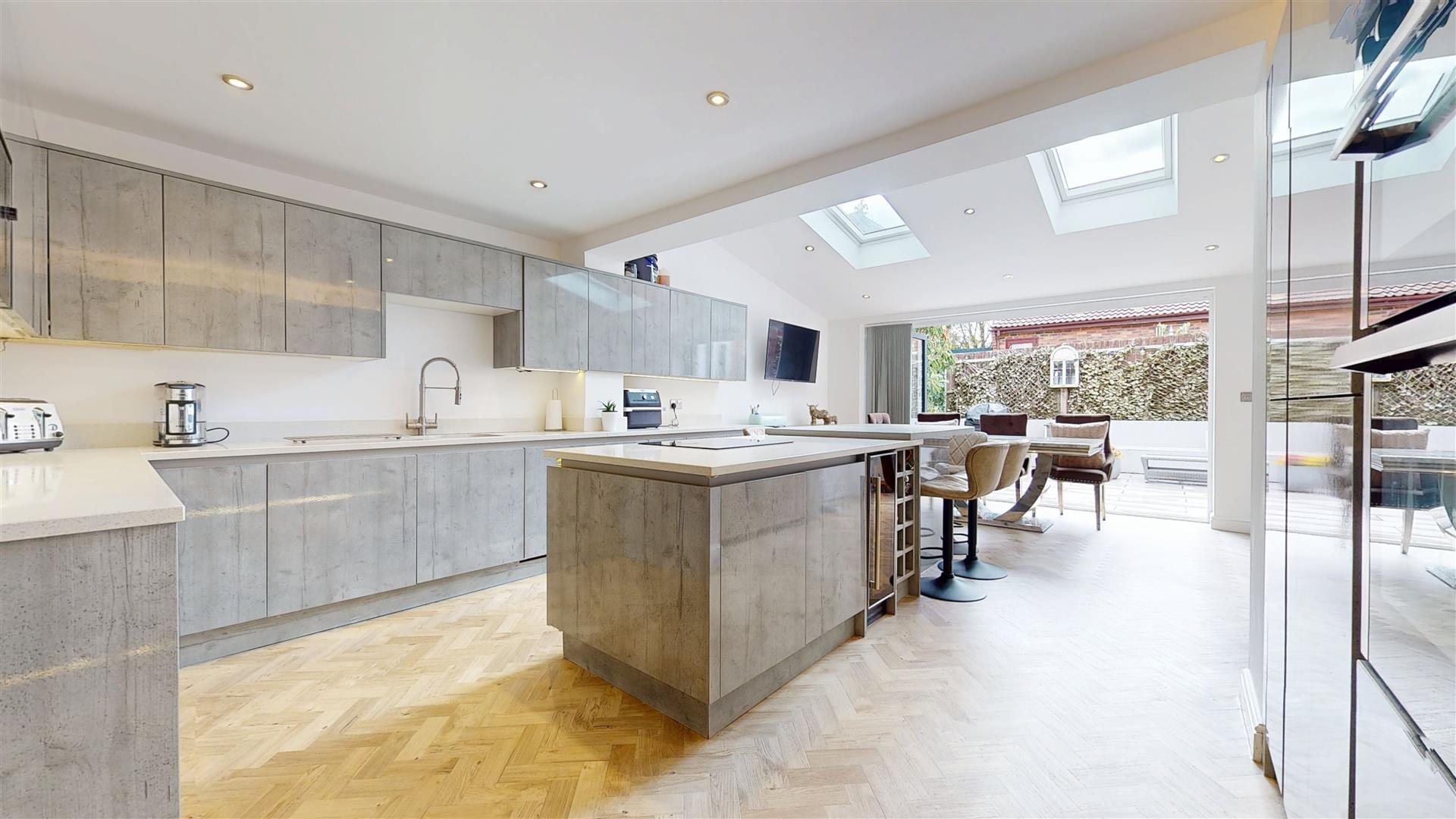 Rathbone Close, Crownhill, Milton Keynes, MK8