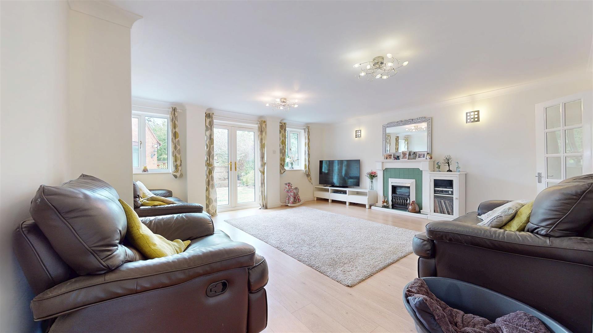 Bremen Grove, Shenley Brook End, Milton Keynes, MK5 - Image 5