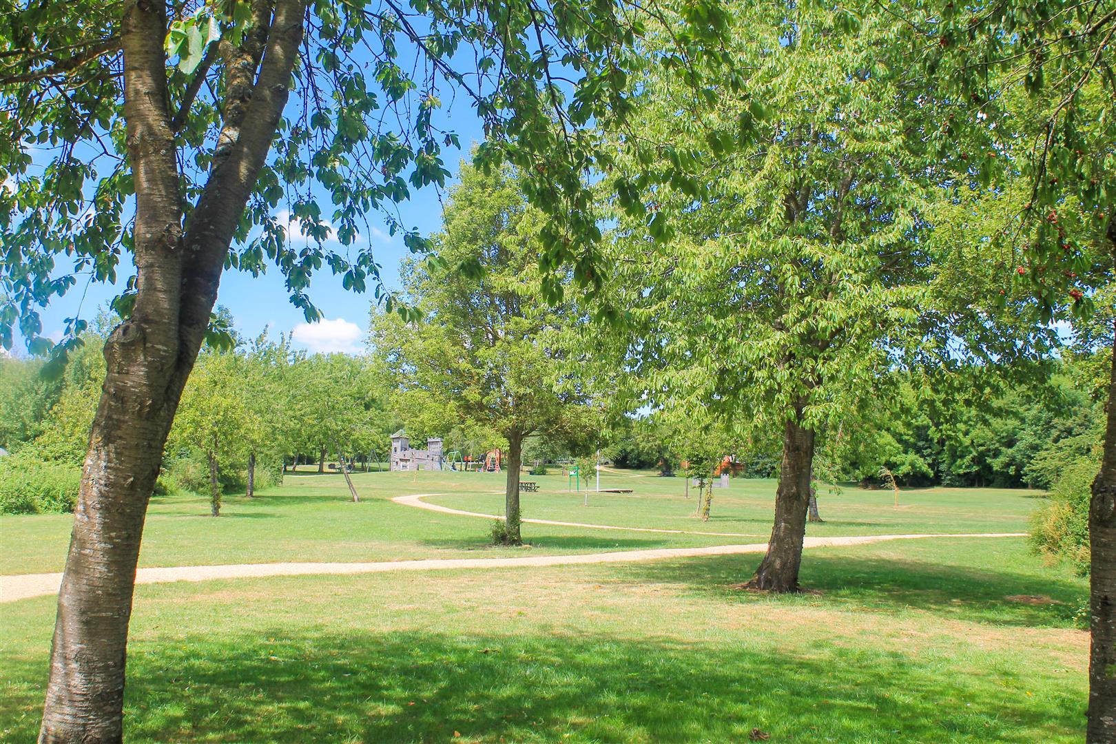 Bremen Grove, Shenley Brook End, Milton Keynes, MK5 - Image 9