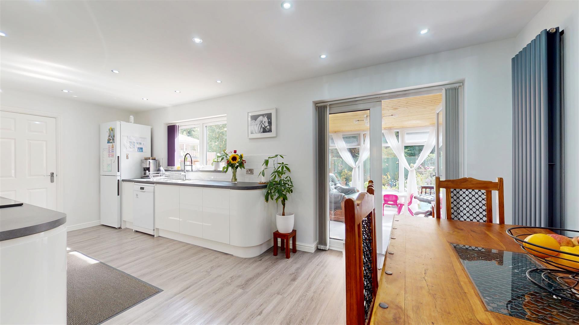 Nightingale Crescent, Bradville, Milton Keynes, MK13 - Image 6