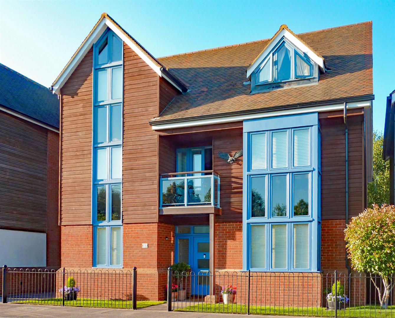 Kingswear Drive, Broughton, MK10