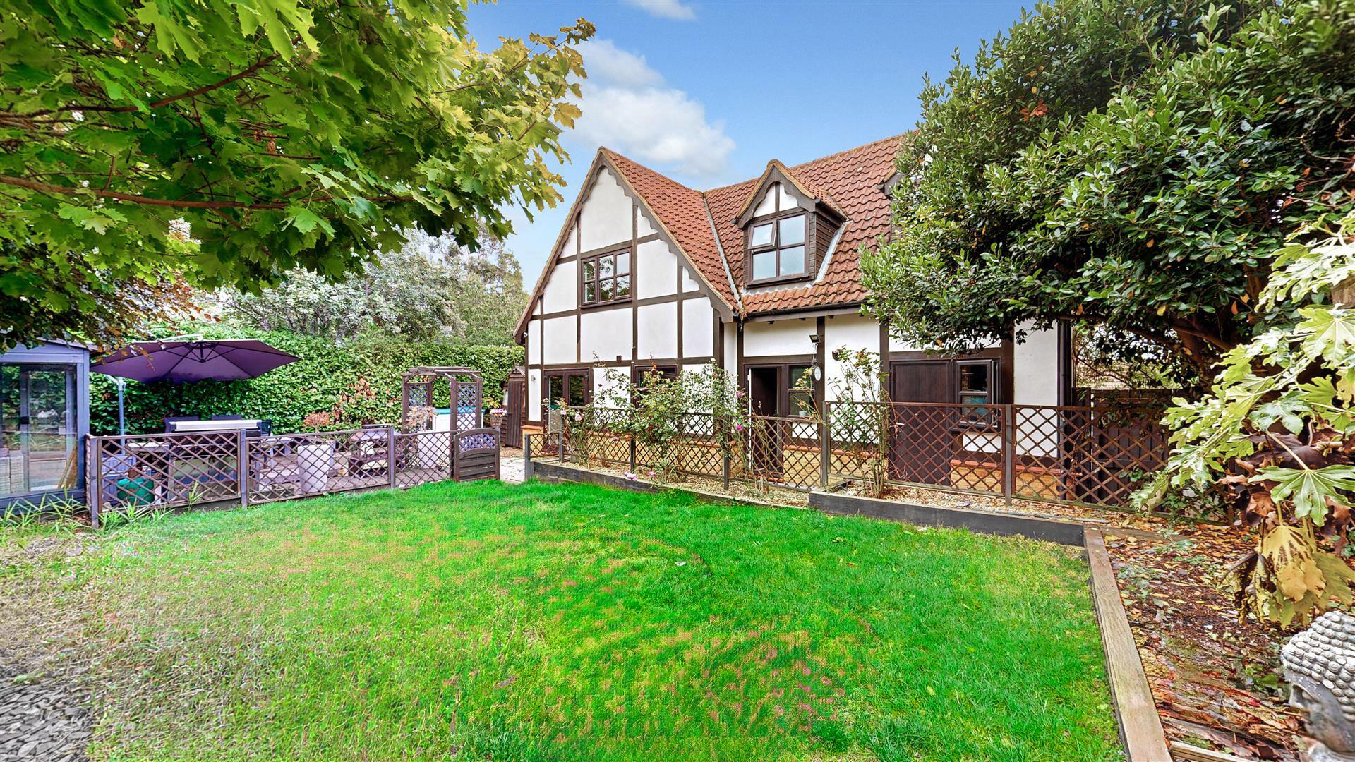 Chepstow Drive, Bletchley, Milton Keynes, MK3 - Image 2