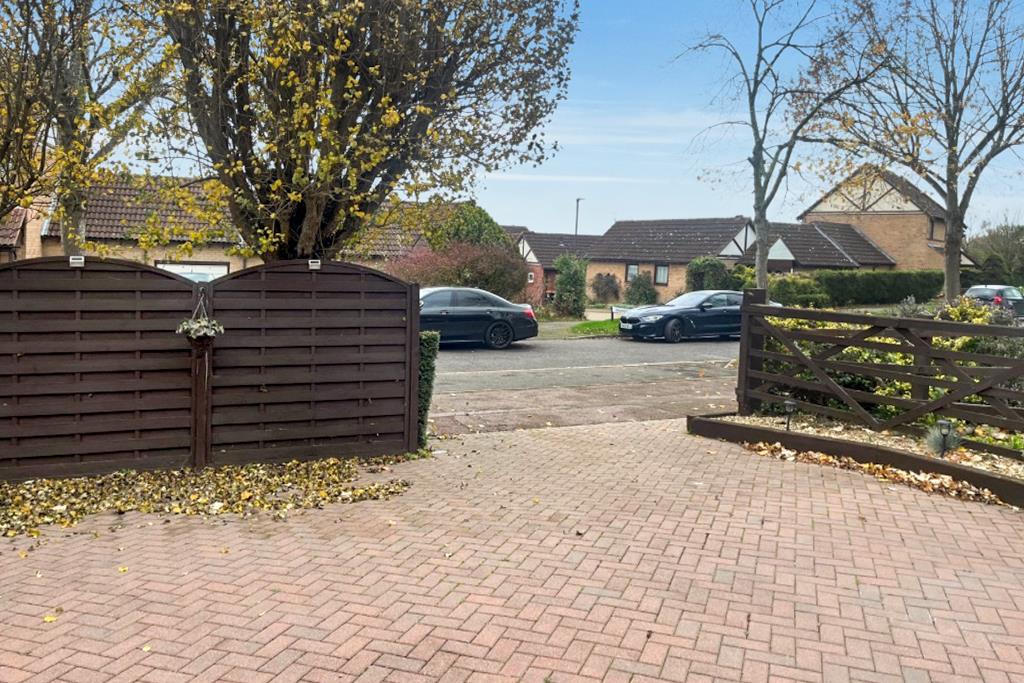 Chepstow Drive, Bletchley, Milton Keynes, MK3 - Image 4