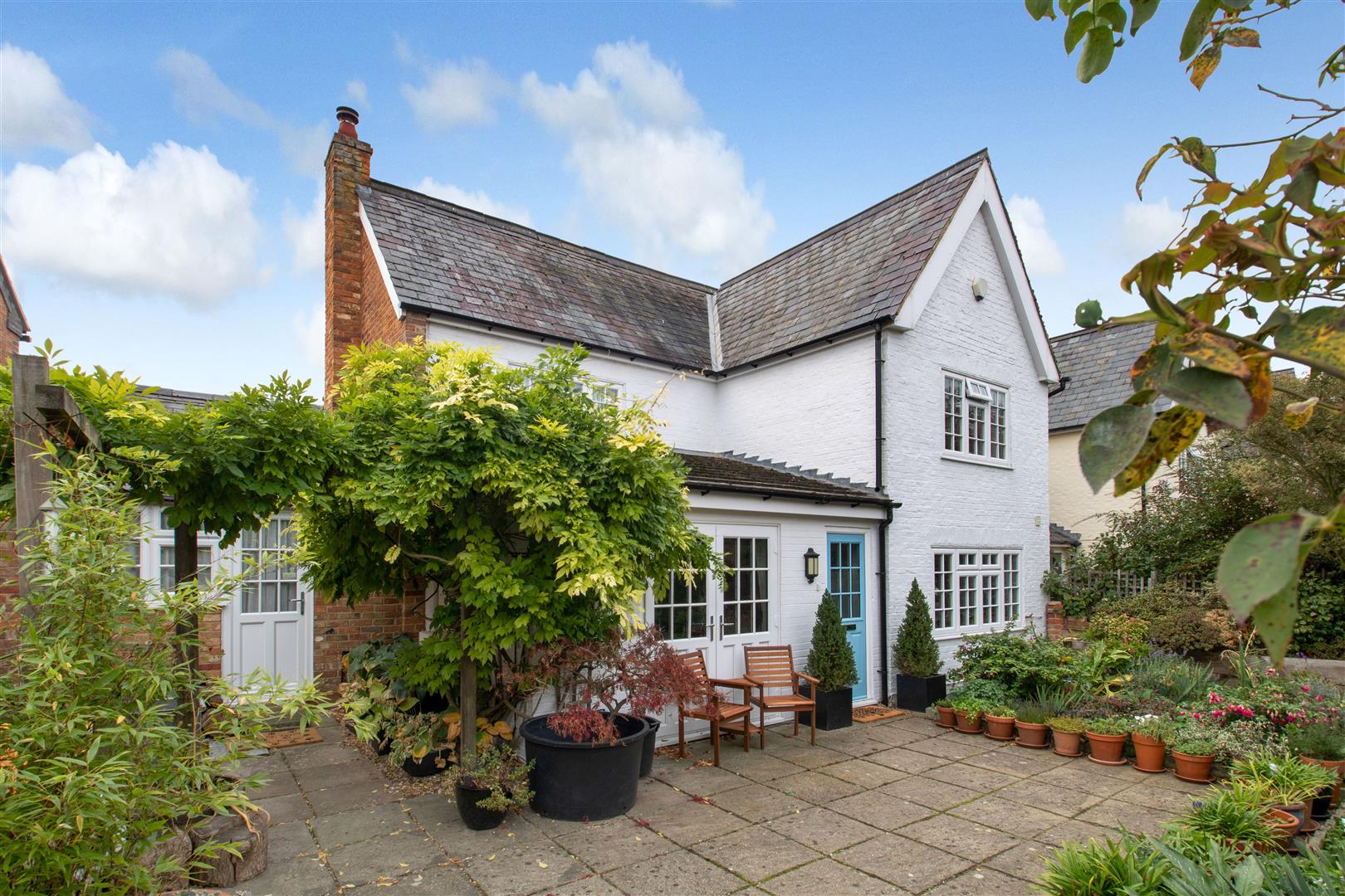 Broughton Village, Milton Keynes, MK10