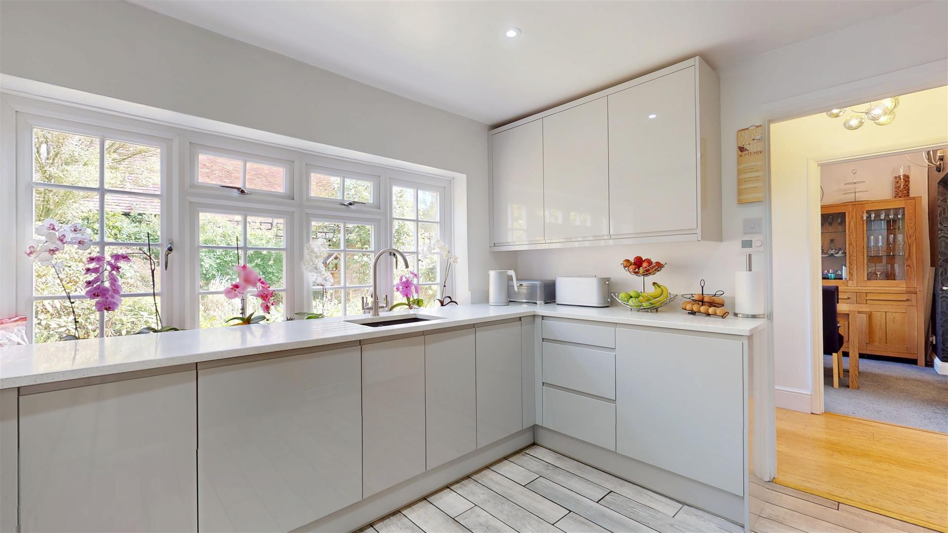 Broughton Village, Milton Keynes, MK10 - Image 8