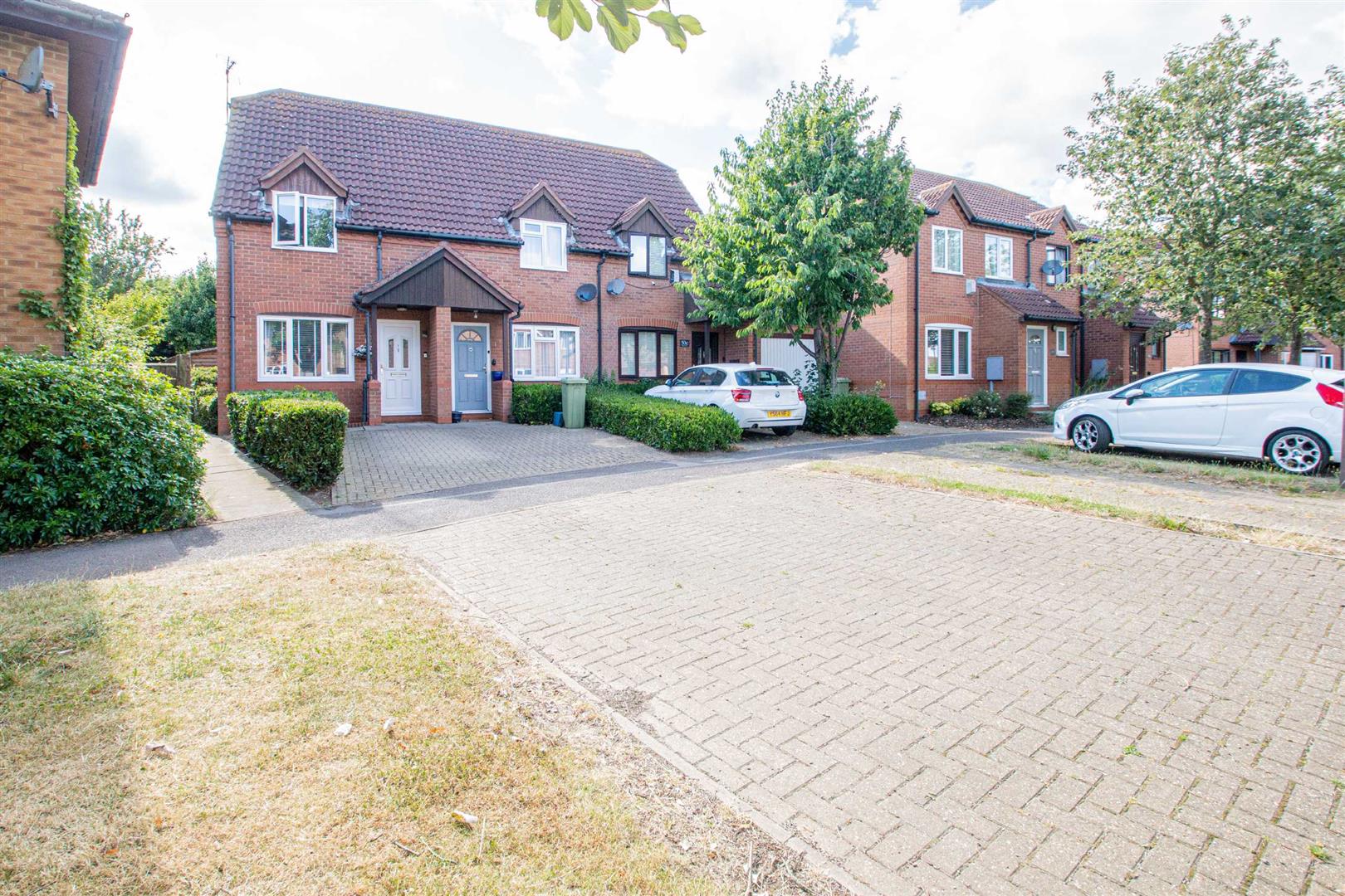 Isaacson Drive, Wavendon Gate, Milton Keynes, MK7