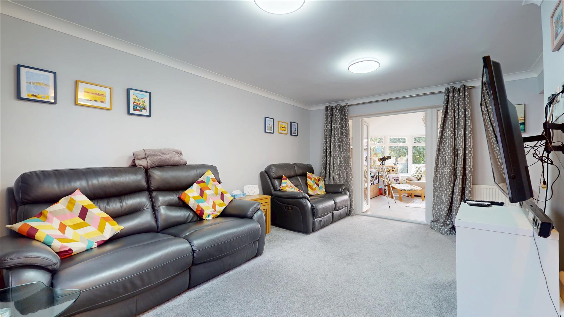 Oakley Gardens., Downhead Park, Milton Keynes, MK15 - Image 4