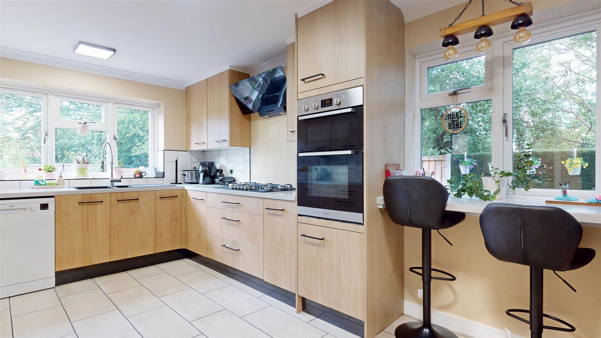 Oakley Gardens., Downhead Park, Milton Keynes, MK15 - Image 8